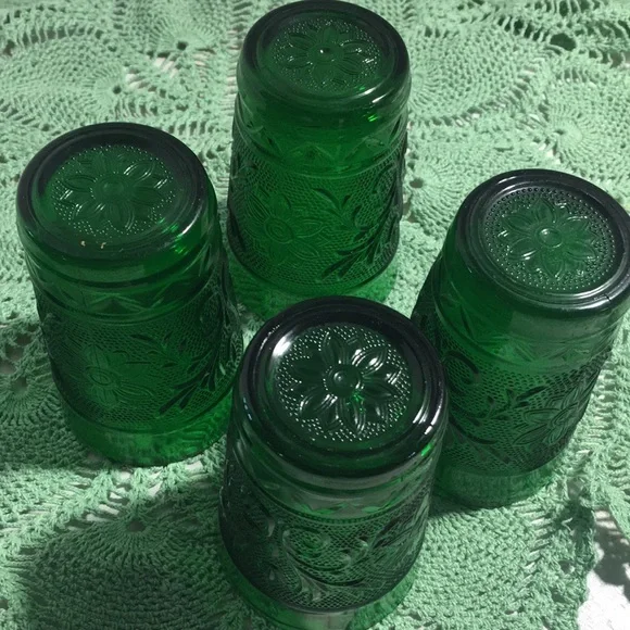 Vintage Anchor Hocking juice depression glass green “Sandwich “pattern - Picture 2 of 10